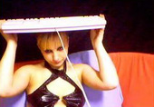 uploads/2008/06/keyboard-on-head/20080428-175731-keyboard-0038.jpg